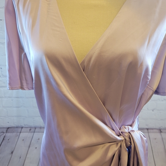 NWT Fashion Nova Satin Wrapped Dress. - Picture 2 of 6